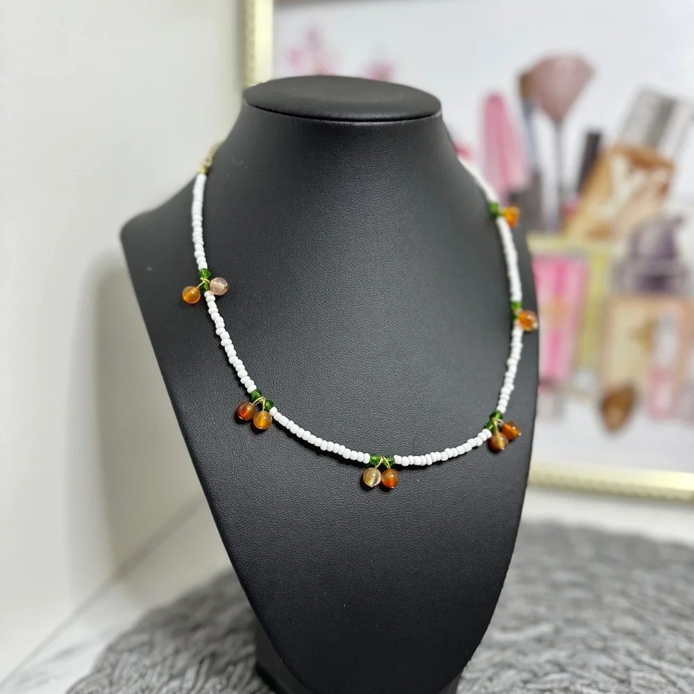 Natural Agate Fruity Beaded Necklace with seed beads